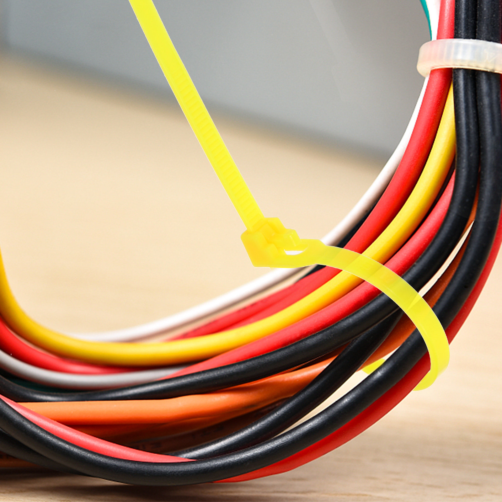 500 Unidades de Bridas de Nylo - Garden Wire Twist Tie reseña y precio